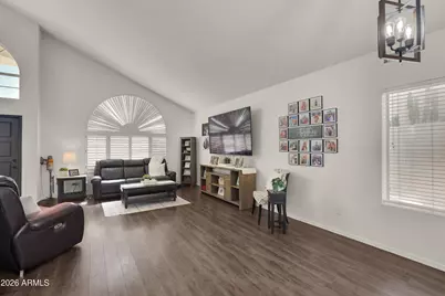 3628 E Cedarwood Lane, Phoenix, AZ 85048 - Photo 8