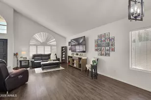 3628 E Cedarwood Ln, Phoenix, AZ 85048 - Photo 8