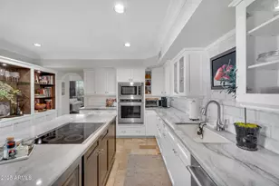 6701 N Scottsdale Rd, Scottsdale, AZ 85250 - Photo 18