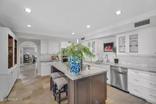 6701 N Scottsdale Rd, Scottsdale, AZ 85250 - Photo 14