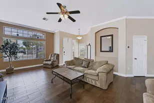 1126 N Melody Cir, Chandler, AZ 85225 - Photo 4