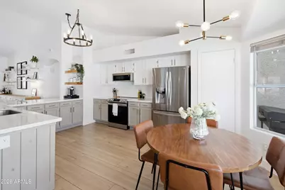 3526 E Utopia Road, Phoenix, AZ 85050 - Photo 8