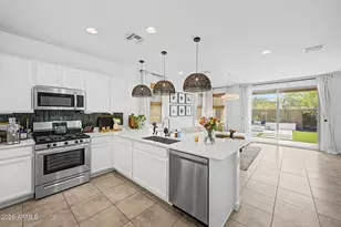8947 W Solano Dr, Glendale, AZ 85305 - Photo 12