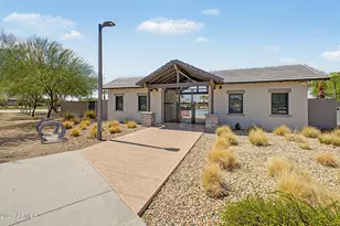 8947 W Solano Dr, Glendale, AZ 85305 - Photo 36