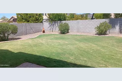 3930 W Hackamore Drive, Phoenix, AZ 85083 - Photo 4