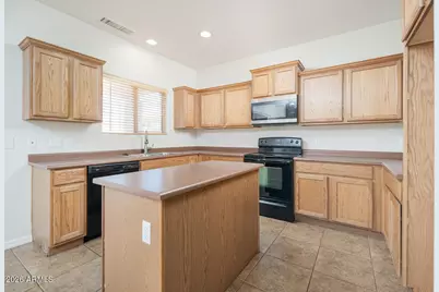 18510 W Eva Street, Waddell, AZ 85355 - Photo 2