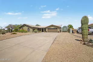 820 Sierra Vista Dr, Wickenburg, AZ 85390 - Photo 26