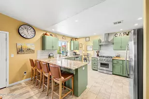 820 Sierra Vista Dr, Wickenburg, AZ 85390 - Photo 14