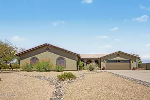 820 Sierra Vista Dr, Wickenburg, AZ 85390 - Photo 20