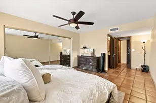 5210 E Saguaro Cir, Phoenix, AZ 85044 - Photo 26