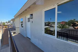 824 N 11th Ave, Phoenix, AZ 85007 - Photo 2