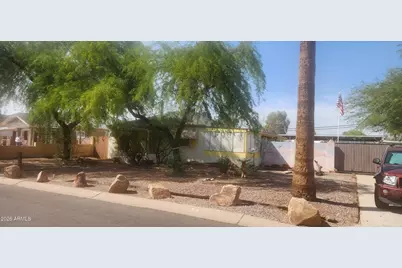 1636 E Glenrosa Avenue, Phoenix, AZ 85016 - Photo 1
