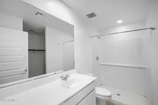 25013 N 174th Ln, Surprise, AZ 85387 - Photo 12