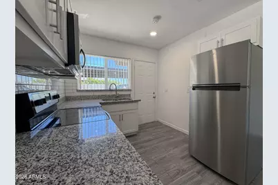 1346 E Willetta Street #4, Phoenix, AZ 85006 - Photo 10