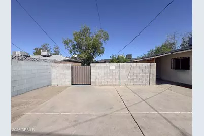 1927 E Sheridan Street #B, Phoenix, AZ 85006 - Photo 2