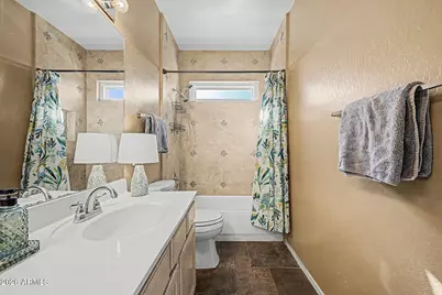 13842 W Windsor Avenue, Goodyear, AZ 85395 - Photo 32