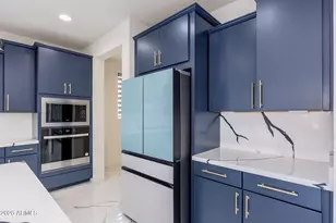 21019 N 60th Ter, Phoenix, AZ 85054 - Photo 6