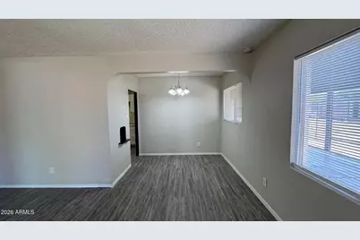 501 N 41st Street, Phoenix, AZ 85008 - Photo 2