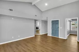 2604 S Siesta Dr, Tempe, AZ 85282 - Photo 6