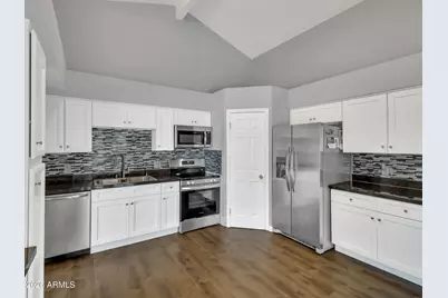 2604 S Siesta Drive, Tempe, AZ 85282 - Photo 16