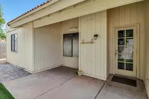 2604 S Siesta Dr, Tempe, AZ 85282 - Photo 48