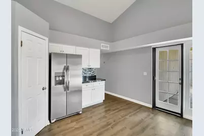 2604 S Siesta Drive, Tempe, AZ 85282 - Photo 12