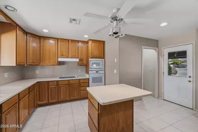 8403 E Indianola Avenue, Scottsdale, AZ 85251 - Photo 10