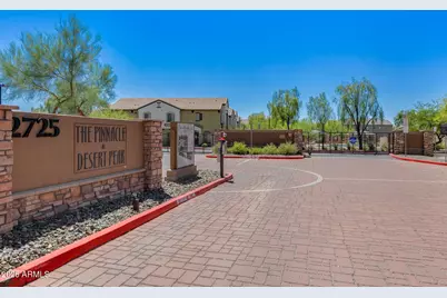 2725 E Mine Creek Road #1025, Phoenix, AZ 85024 - Photo 2