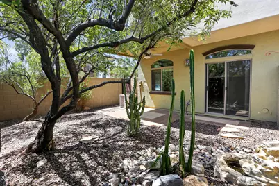 2725 E Mine Creek Road #1025, Phoenix, AZ 85024 - Photo 1