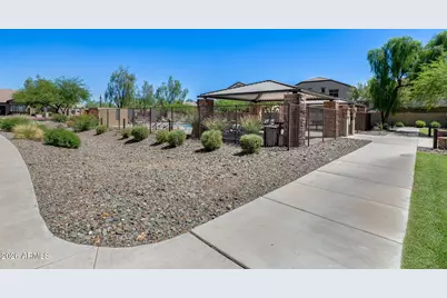 2725 E Mine Creek Road #1025, Phoenix, AZ 85024 - Photo 22