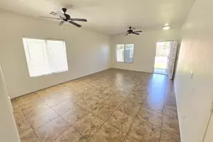 30469 N Plantation Dr, San Tan Valley, AZ 85143 - Photo 4