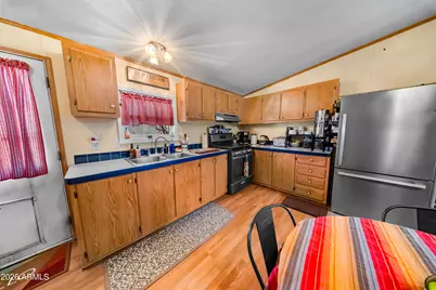 33250 S Melanie Lane, Black Canyon City, AZ 85324 - Photo 10