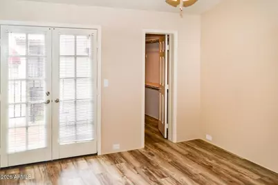 5023 E Siesta Drive #Unit 1, Phoenix, AZ 85044 - Photo 8