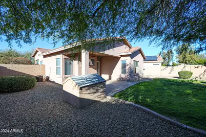 15301 N 138th Lane, Surprise, AZ 85379 - Photo 26