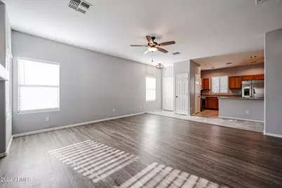 15301 N 138th Lane, Surprise, AZ 85379 - Photo 4