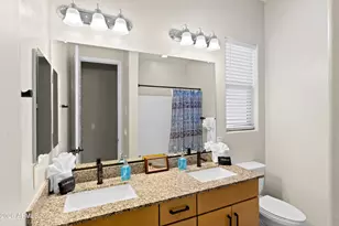 8511 W Palo Verde Dr, Glendale, AZ 85305 - Photo 22