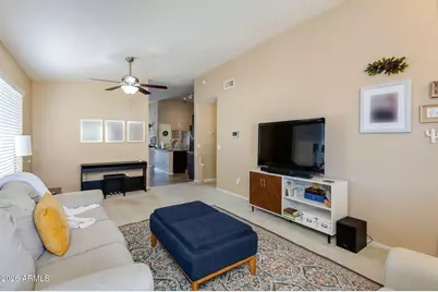 15534 N 136th Lane, Surprise, AZ 85374 - Photo 8