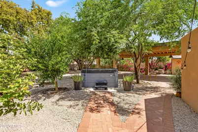 5134 E Beryl Avenue, Paradise Valley, AZ 85253 - Photo 34