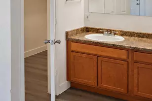 4828 W Orangewood Ave, Glendale, AZ 85301 - Photo 12
