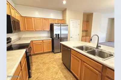 3131 E Silversmith Trail, San Tan Valley, AZ 85143 - Photo 6