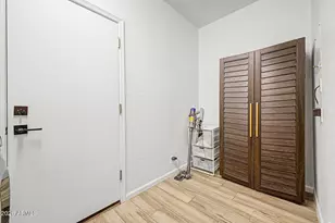 5504 E Via Montoya Dr, Phoenix, AZ 85054 - Photo 32