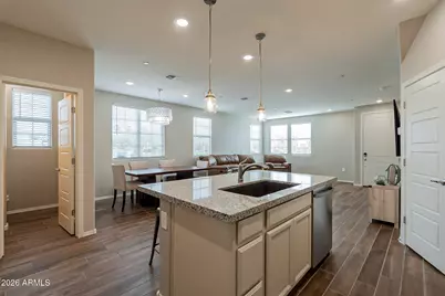 1825 E Hampton Lane #111, Gilbert, AZ 85295 - Photo 14