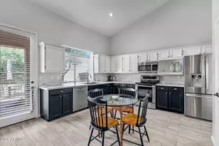 30856 North 42nd Pl, Cave Creek, AZ 85331 - Photo 8