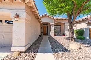 30856 North 42nd Pl, Cave Creek, AZ 85331 - Photo 2
