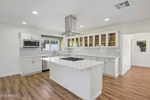 1121 W Bethany Home Rd, Phoenix, AZ 85013 - Photo 12