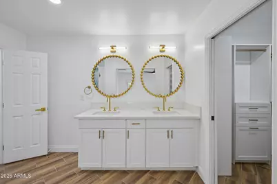 1121 W Bethany Home Road, Phoenix, AZ 85013 - Photo 30