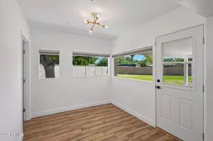 1121 W Bethany Home Rd, Phoenix, AZ 85013 - Photo 18