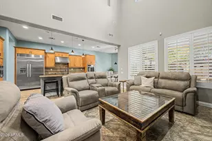 3726 E Cat Balue Dr, Phoenix, AZ 85050 - Photo 10