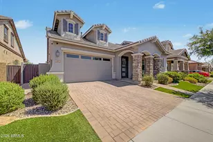 2485 S Quaintance St, Gilbert, AZ 85295 - Photo 2