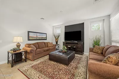 675 E Laddoos Avenue, Queen Creek, AZ 85140 - Photo 10